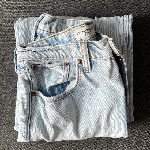 Light Blue Abercrombie High Rise Loose Jean - Picture 8 of 12